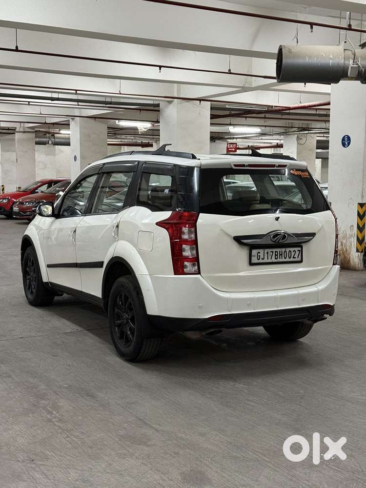 Mahindra Xuv500 2.2 W10 Sportz Edition Mt, 2017, Diesel