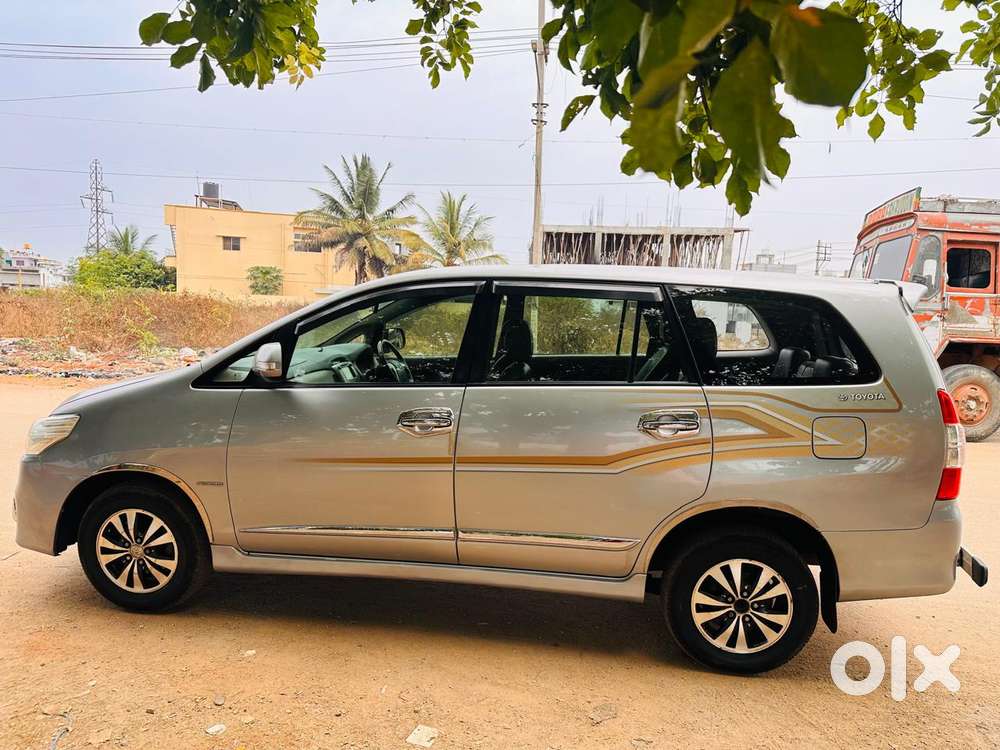 Toyota Innova, 2015, Diesel