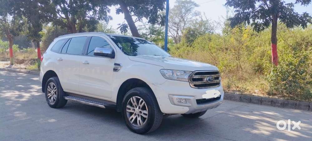 Ford Endeavour 3.2 Titanium 4x4 At, 2017, Diesel