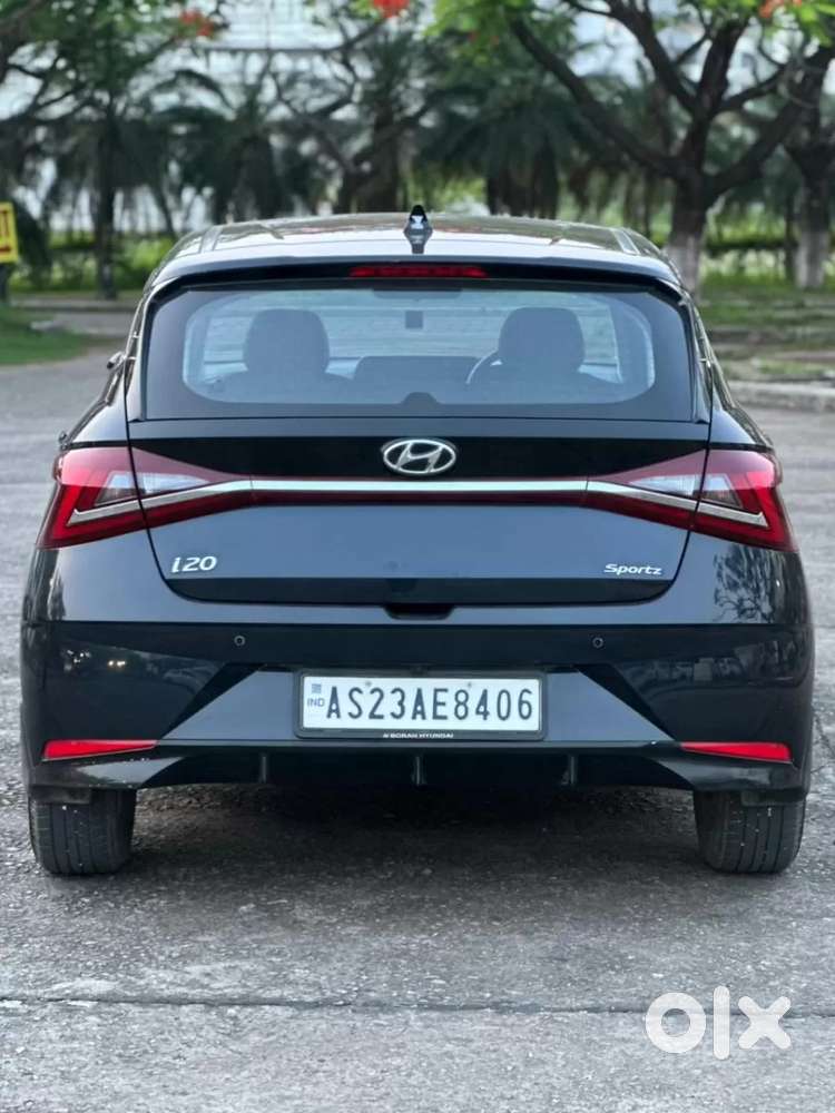 Hyundai I20 Sportz 1.2 Ivt, 2022, Petrol