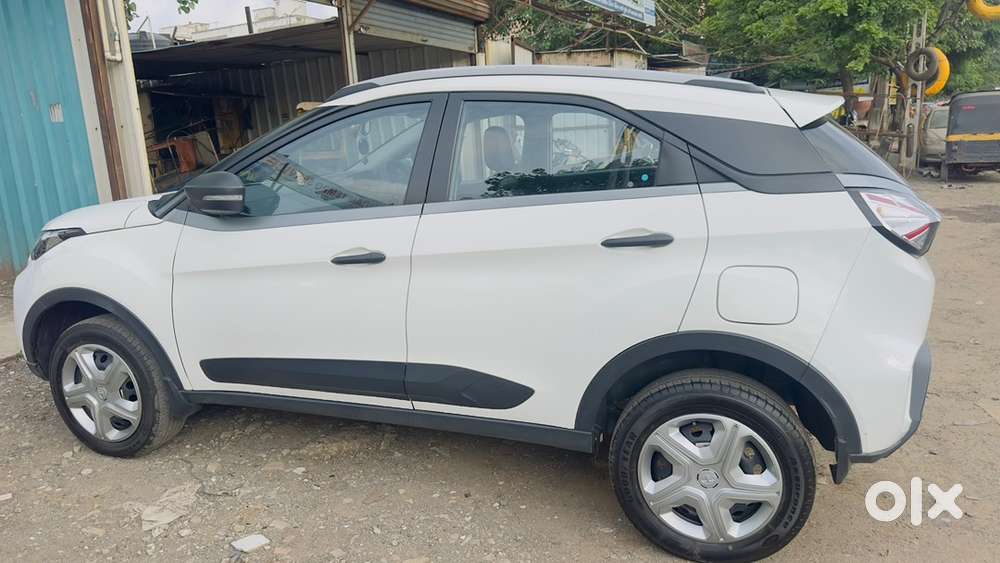 Tata Nexon Petrol 2021