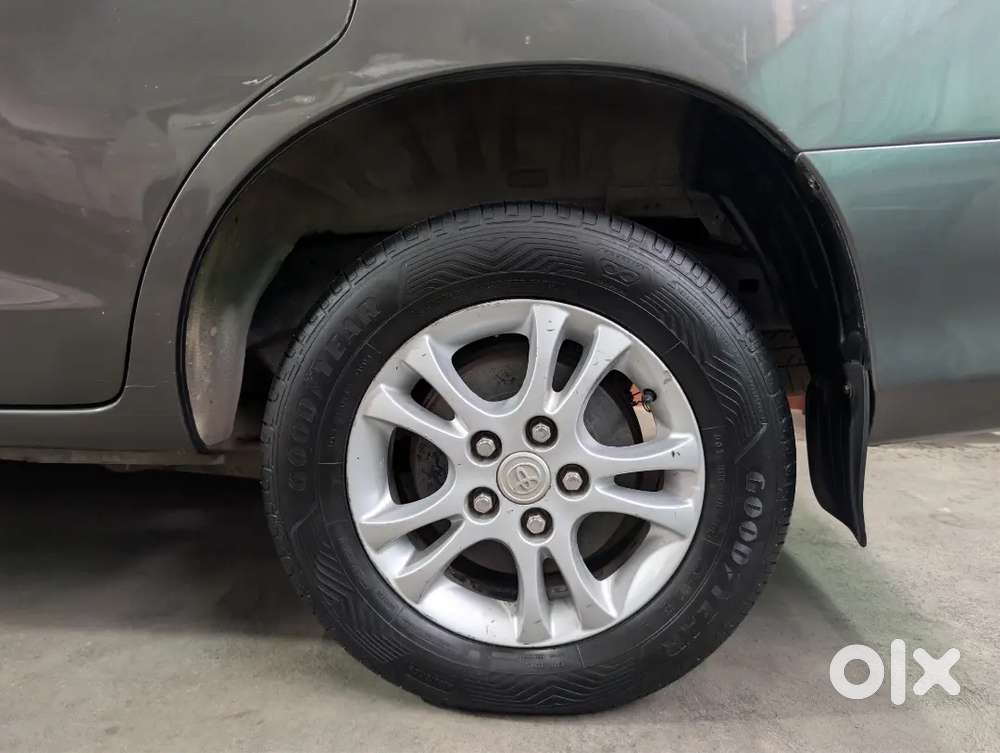 Toyota Innova Diesel 2.5 2009