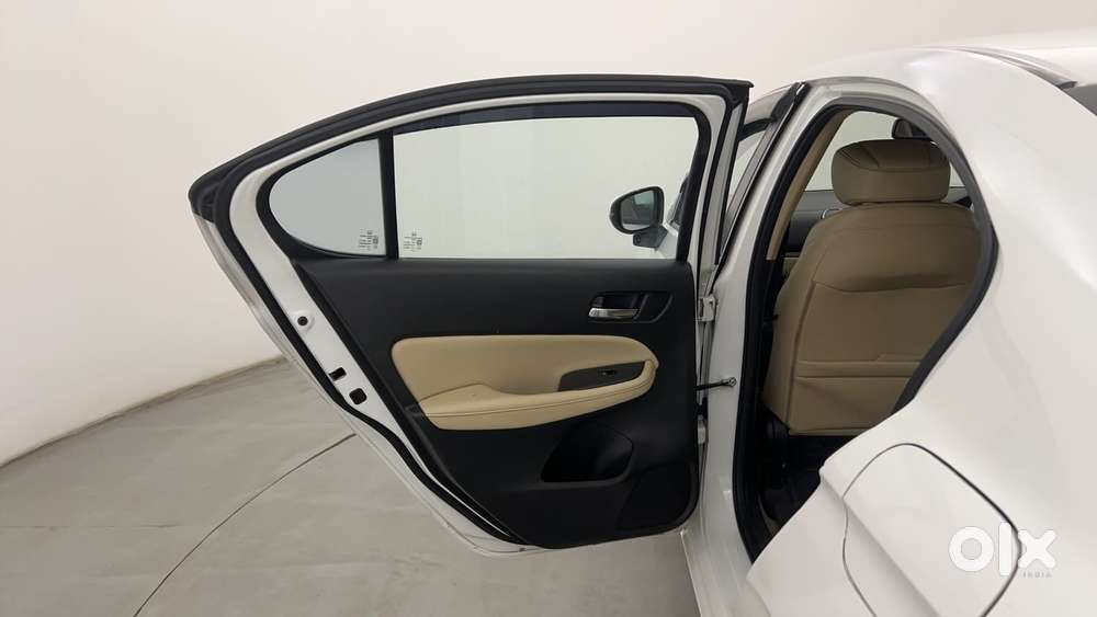 Honda City 1.5 Zx Cvt I-vtec, 2022, Petrol