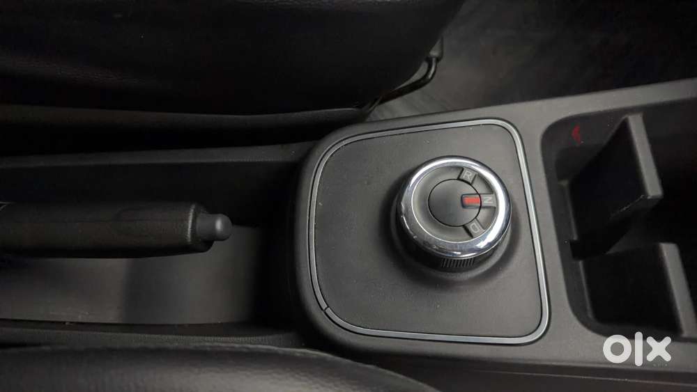 Renault Kwid 2019-ongoing 1.0 Rxt Amt (o), 2020, Petrol