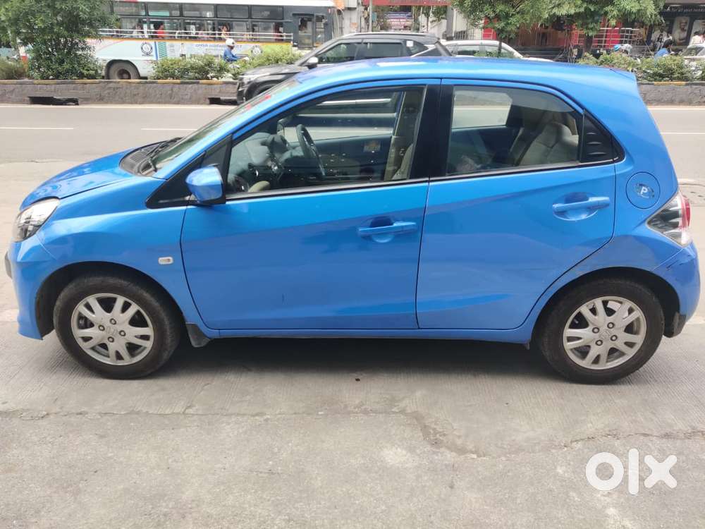 Honda Brio V Mt, 2012, Petrol