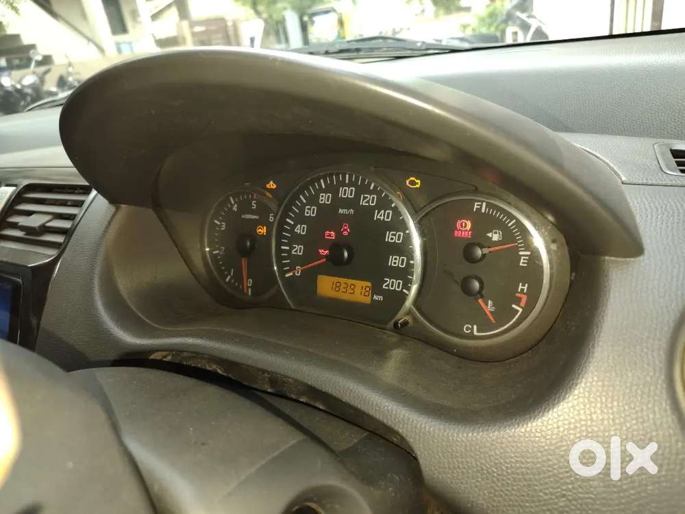 Maruti Suzuki Swift Dzire 2010