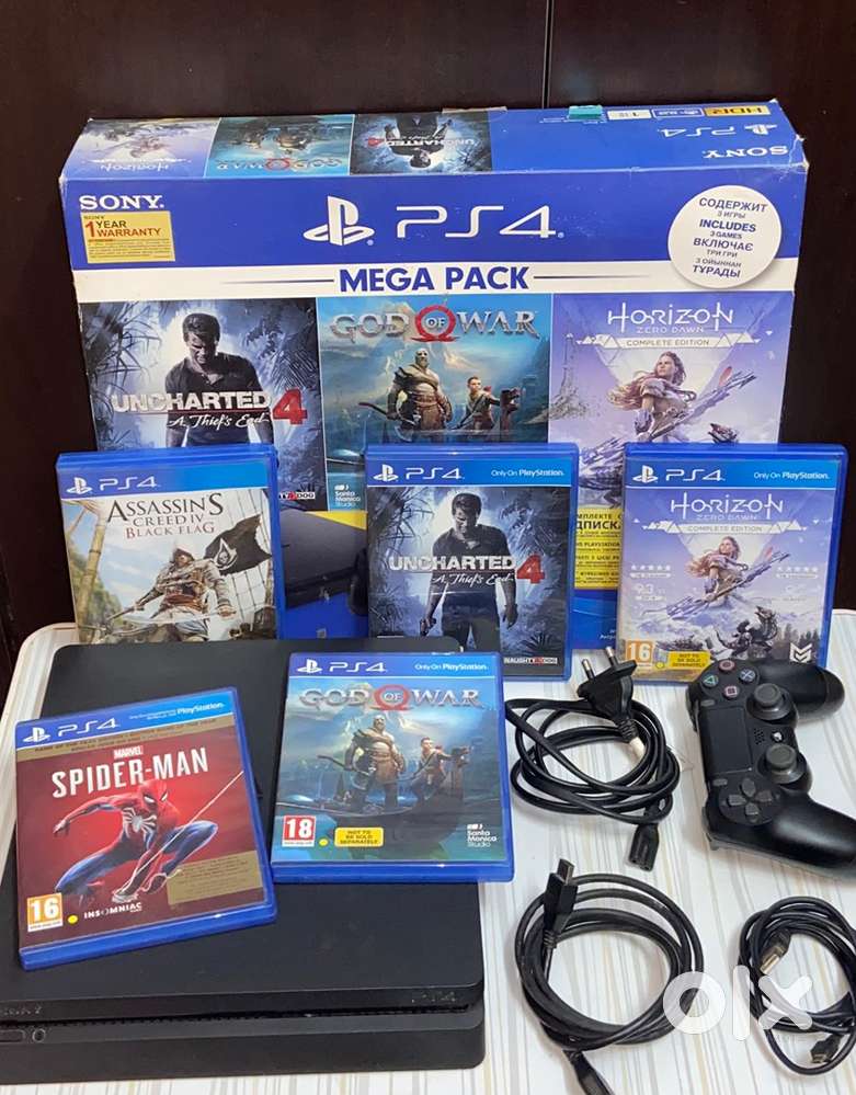 Selling My PS4 Slim TB Excellent Condition Carefully