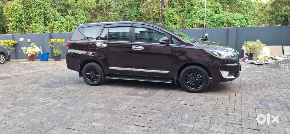 Toyota Innova Crysta [2020-ongoing] 2.4 Gx At 7 Str, 2020, Diesel