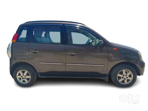 Mahindra Quanto C8, 2013, Diesel