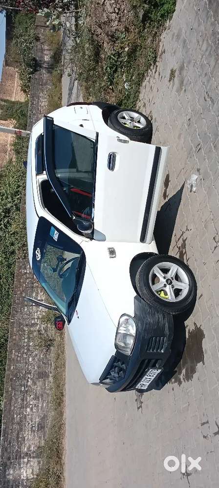 Maruti Suzuki Alto Lxi 2011
