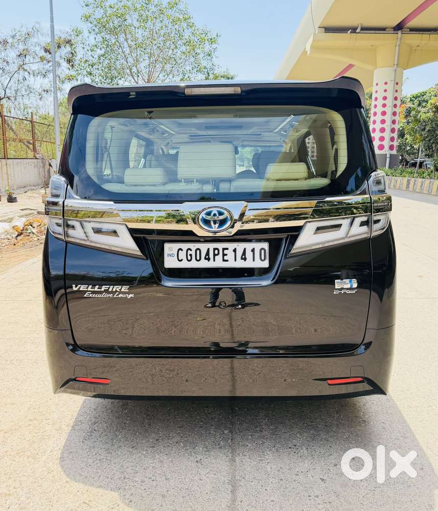 Toyota Vellfire Vip – Executive Lounge, 2023, Cng & Hybrids