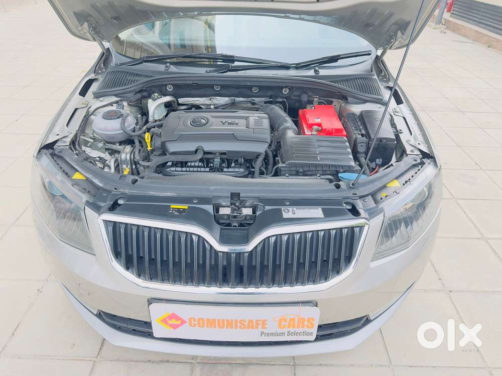 Skoda Octavia 2013-2017 Elegance 1.8 Tsi At, 2015, Petrol