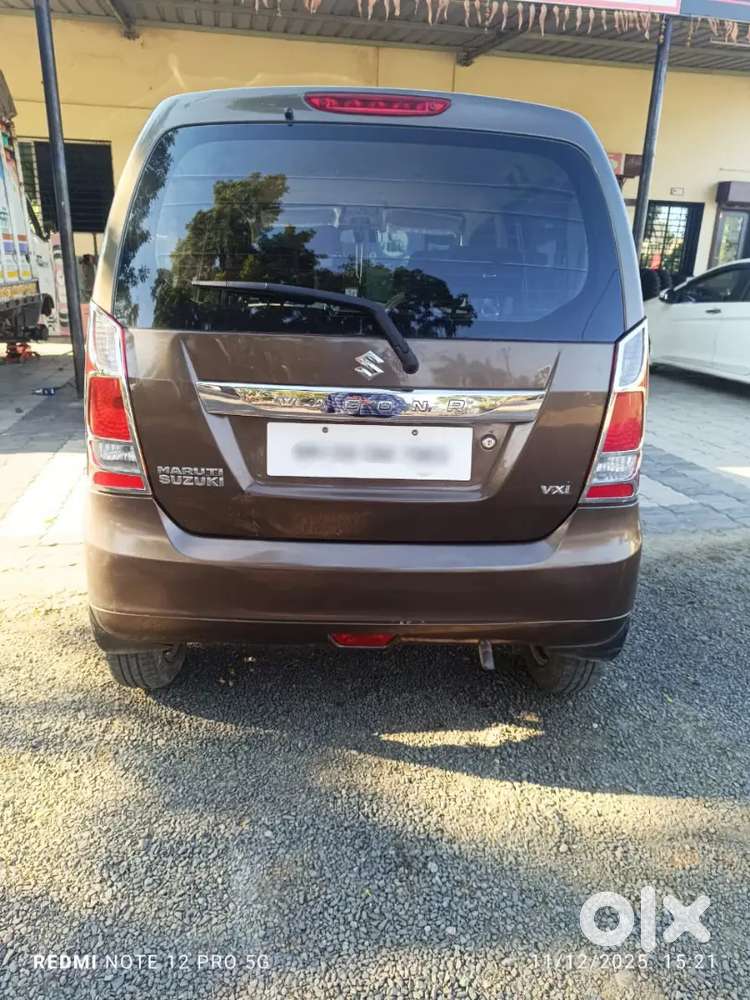 *wagon R Vxi*

Model: *2014 Oct*

Owner: *3 Rd*