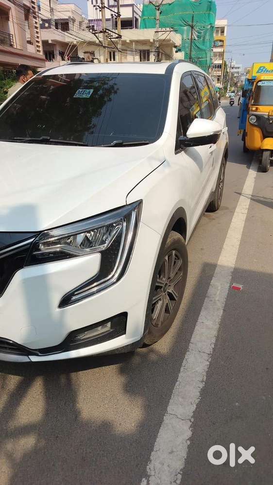 Mahindra Xuv700 2025 Diesel Well Maintained