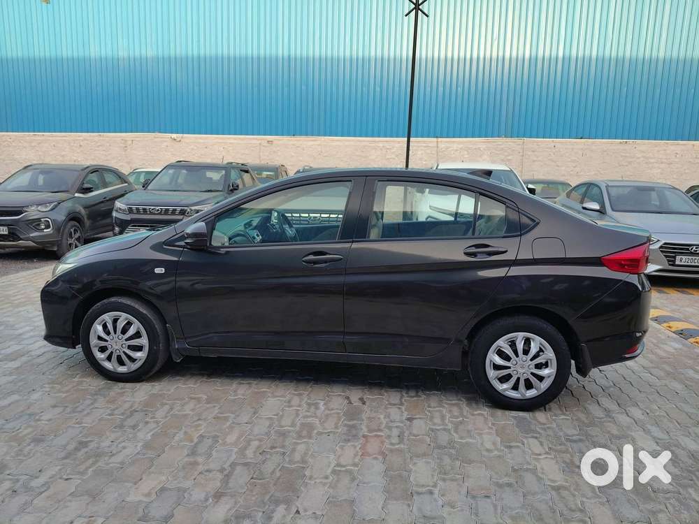 Honda City Sv Mt I-dtec, 2015, Diesel