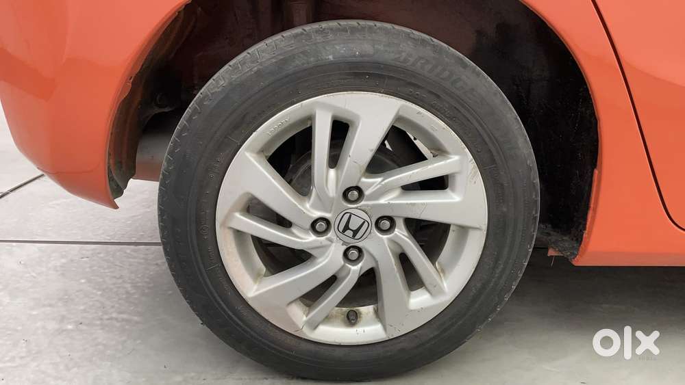 Honda Jazz [2020-2023] 1.2 V I-vtec Mt, 2016, Petrol