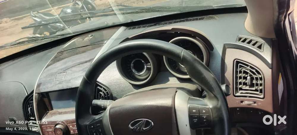 Mahindra Xuv500 W8 2013 Model