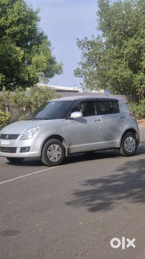 Maruthu Suzuki Swift Vxi