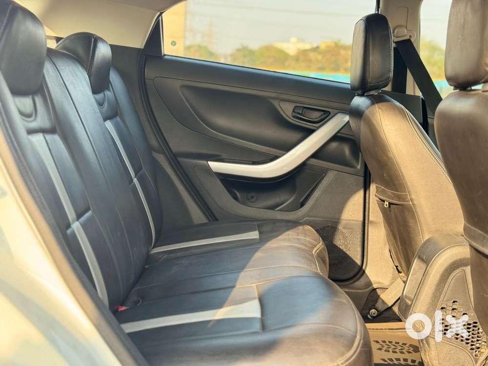 Tata Nexon 1.2 Revotron Xm (s), 2021, Petrol