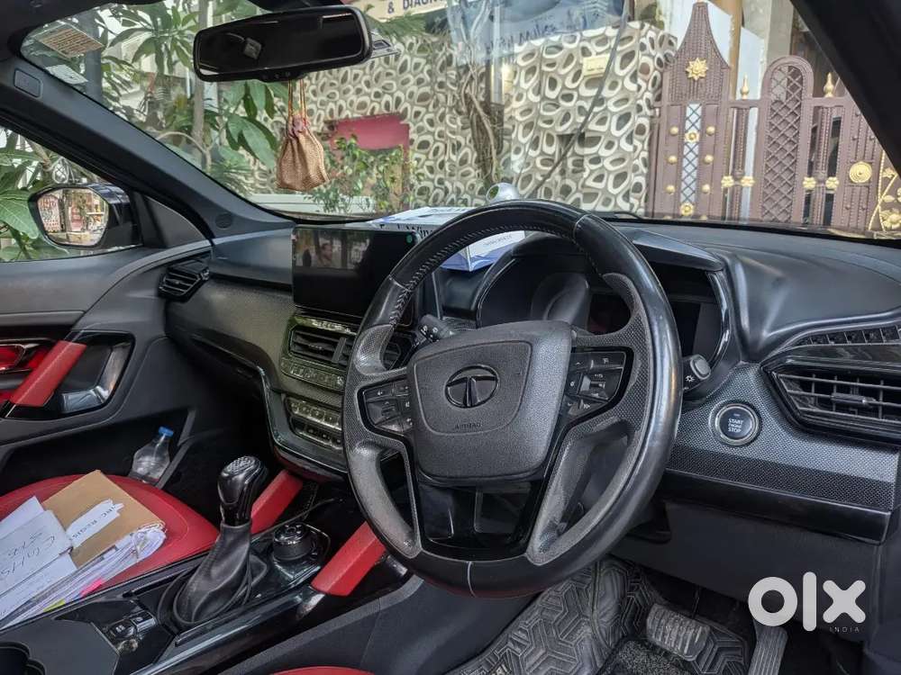 Tata Safari Diesel Automatic 2023 Edition (up 32)