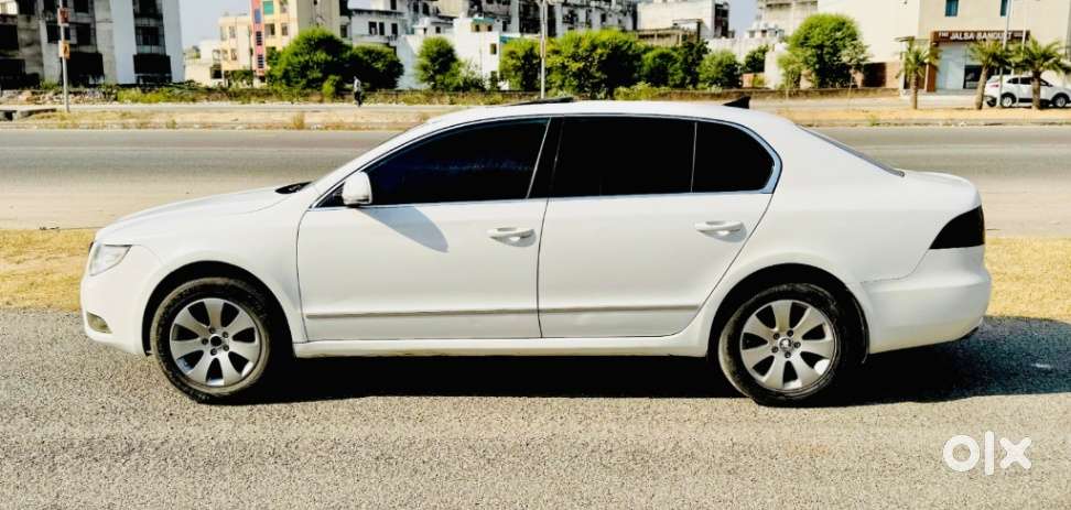 Skoda Superb 2008-2013 Elegance 1.8 Tsi At, 2011, Diesel