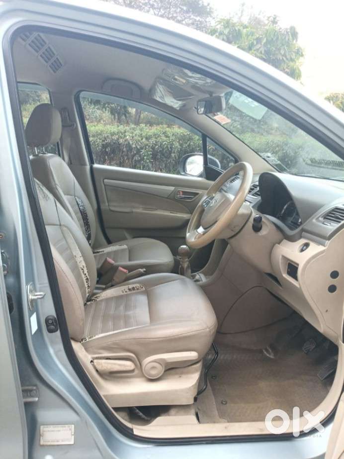 Maruti Suzuki Ertiga Zxi Plus , 2015, Petrol