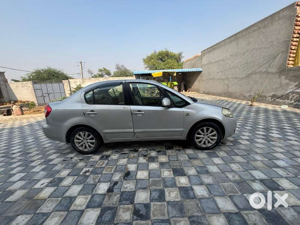 Maruti Suzuki Sx4 2010 Cng Fitted