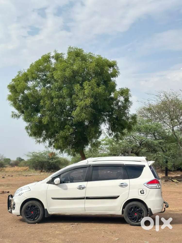 Maruti Suzuki Ertiga 2012 Diesel 130000 Km Driven