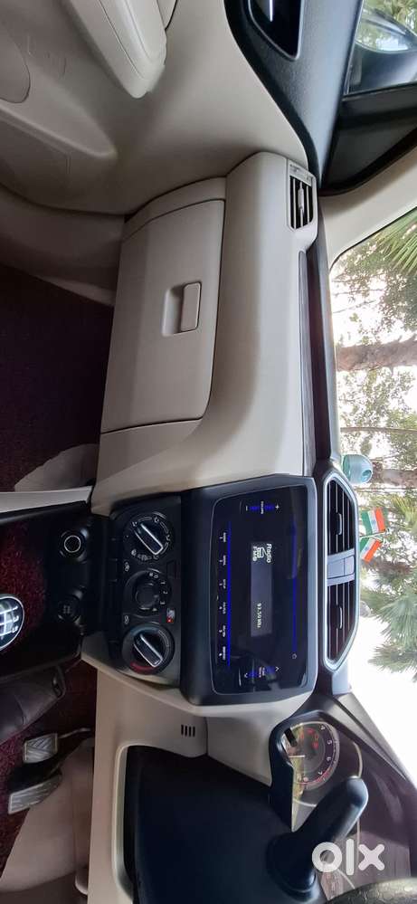 Maruti Suzuki Dzire 1.2 Vxi, 2024, Petrol