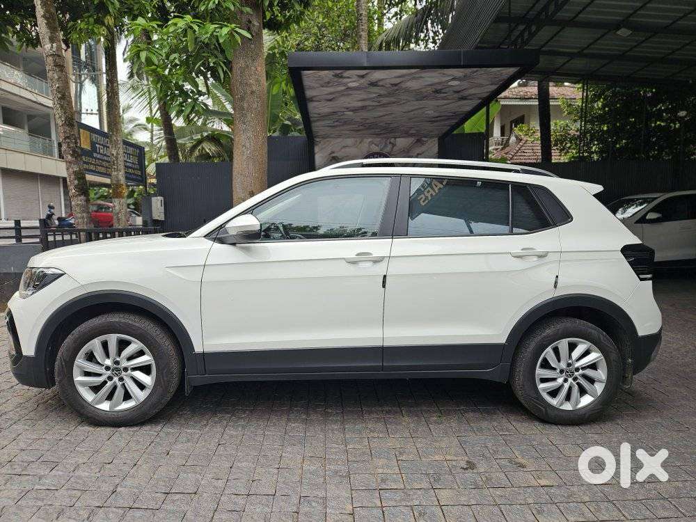 Volkswagen Taigun 1.0 Tsi Highline At, 2021, Petrol