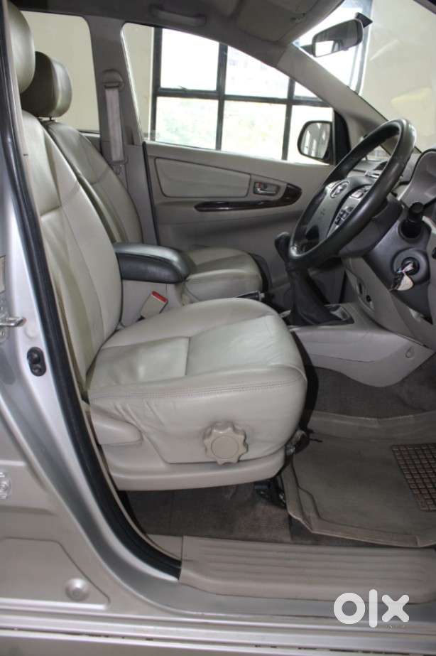 Toyota Innova 2.5 V 7 Str, 2014, Diesel