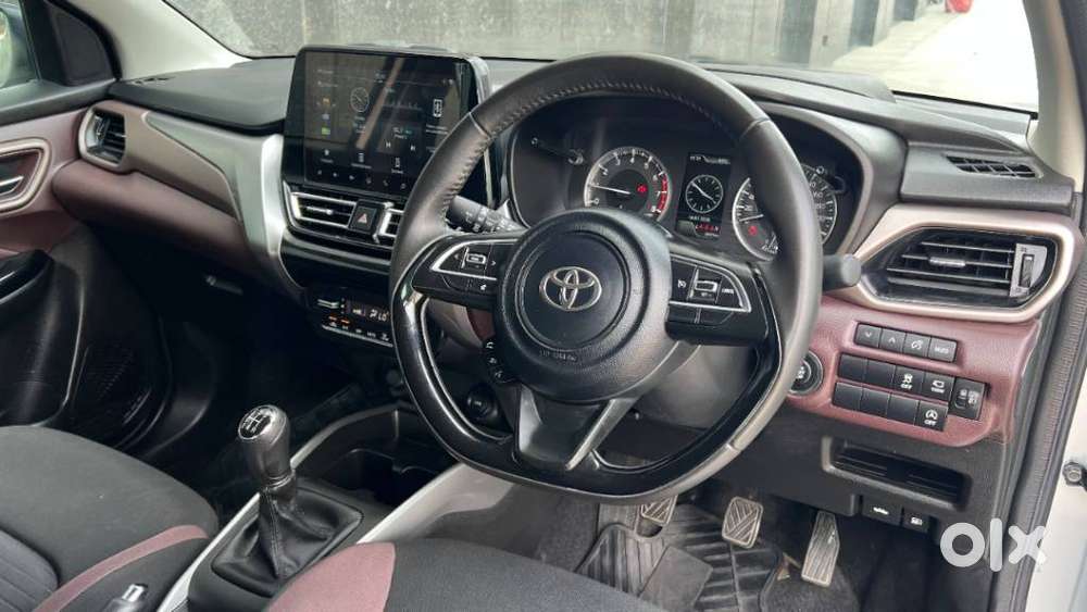 Toyota Urban Cruiser Taisor V 1.0 Petrol Mt, 2025, Petrol