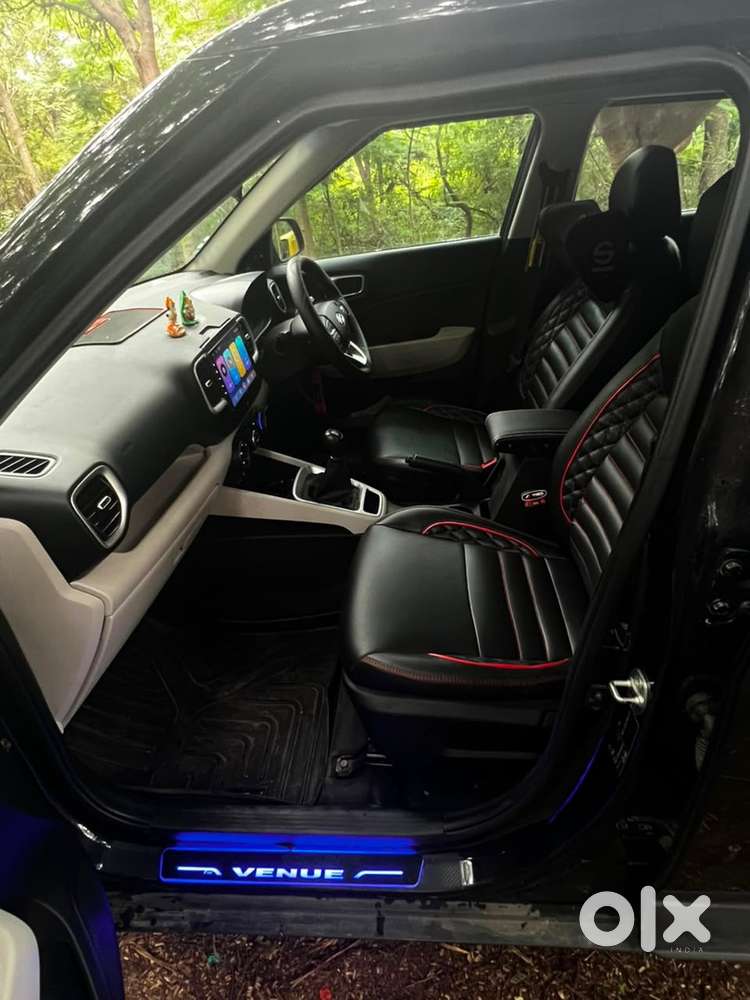 Hyundai Venue - 2023 (converted To Top End)