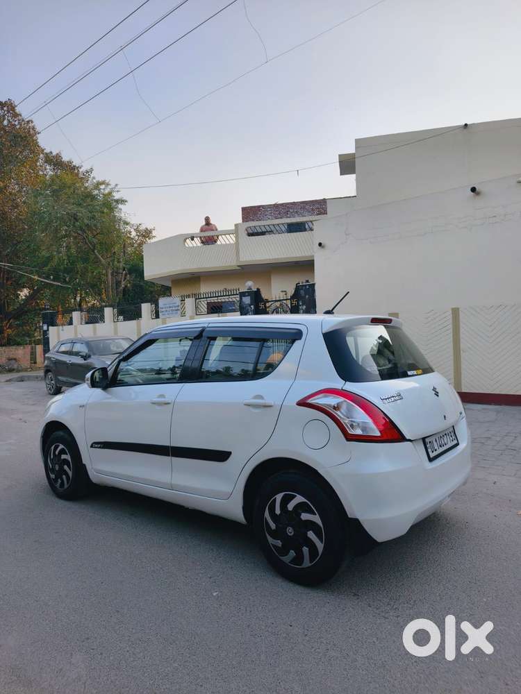 Maruti Suzuki Swift 1.2 Vxi (o), 2016, Petrol