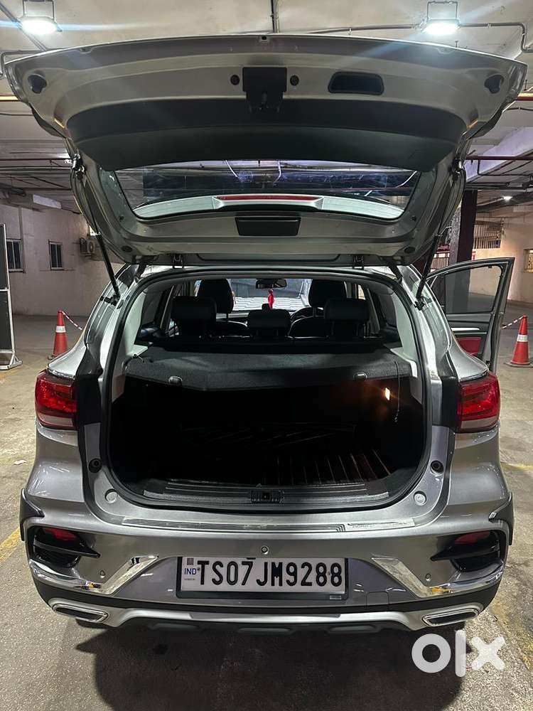 Mg Astor 2022 Petrol 44700 Km Driven