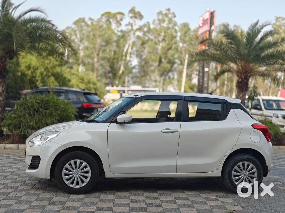 Maruti Suzuki Swift 2018 Amt Vxi, 2021, Petrol