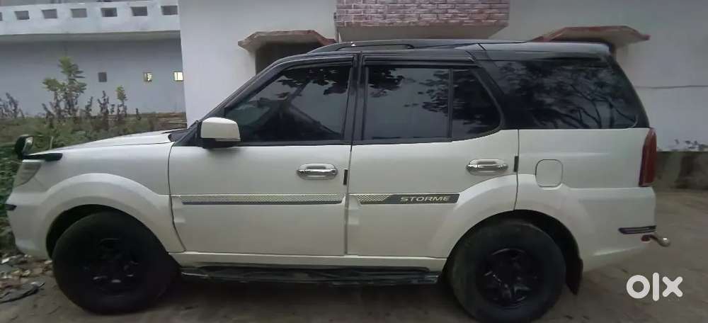 Tata Safari Storme 2013 Model