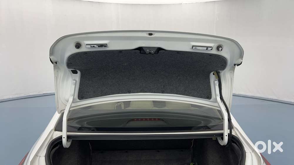 Honda City Vx Petrol Mt, 2021, Petrol