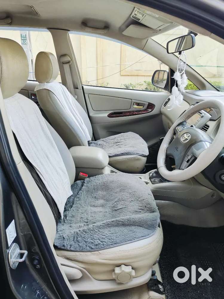 Toyota Innova 2013 Diesel Well Maintained