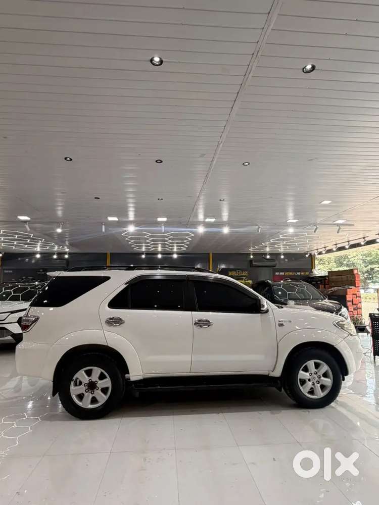 Toyota Fortuner 3.0 Diesel 2010