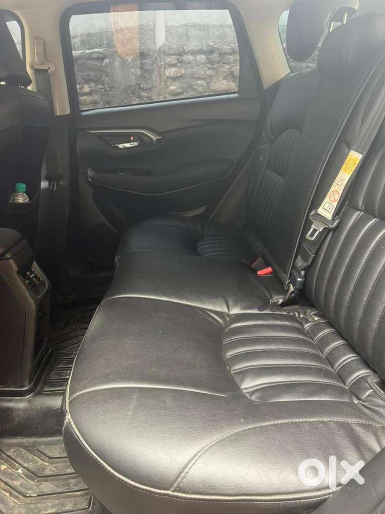 Toyota Urban Cruiser Hyryder 2024 Petrol Well Maintained