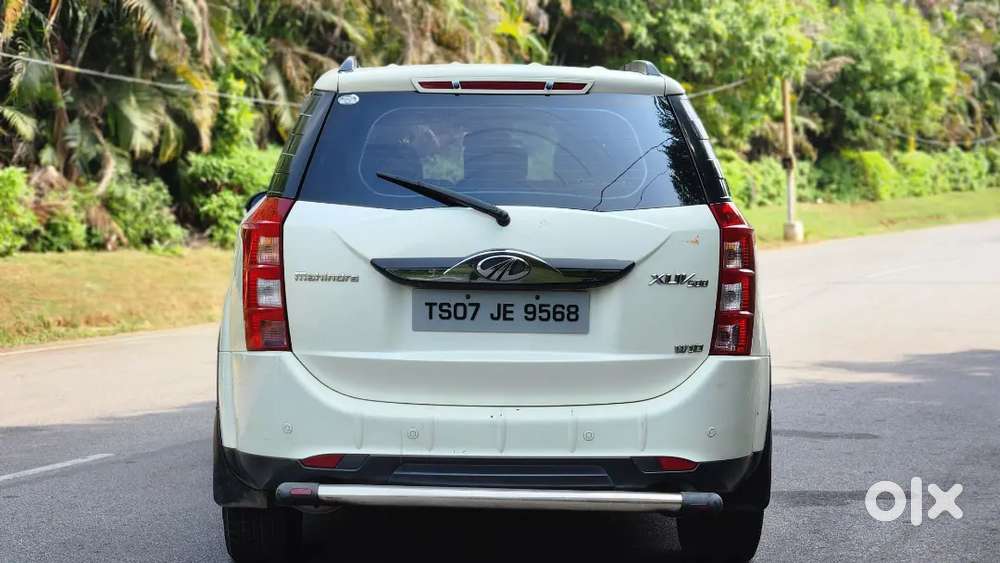 Mahindra Xuv500 2.2 W10 2016