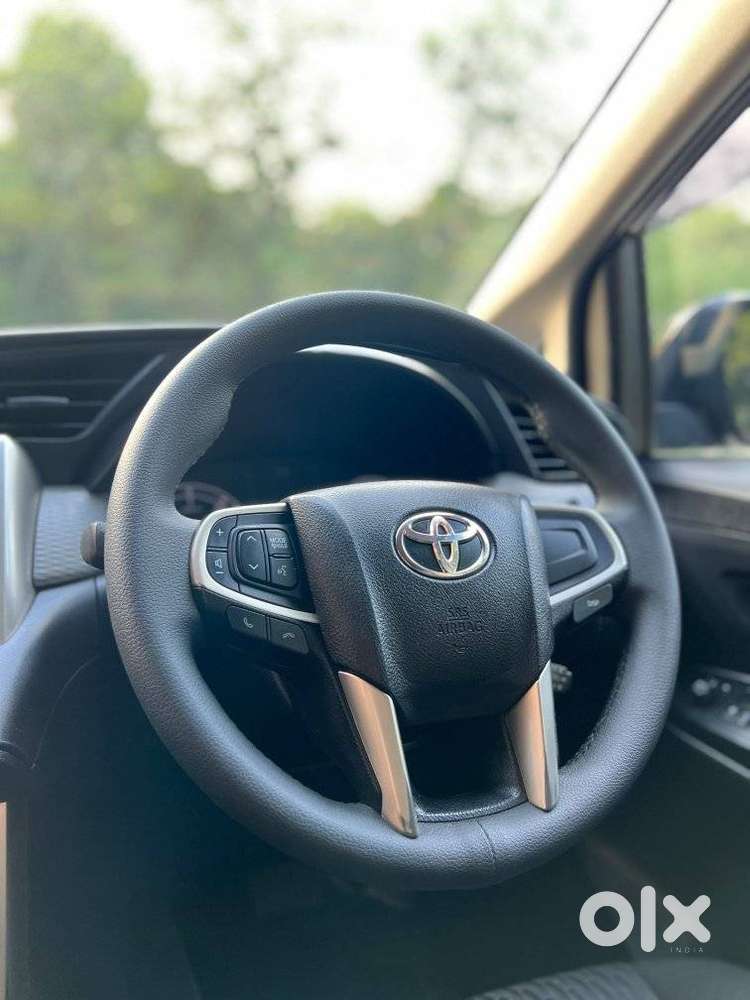 Toyota Innova Crysta 2.4 Gx Limited Edition 7 Str, 2022, Diesel