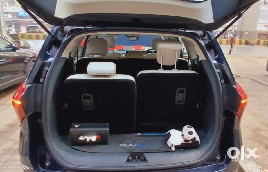 Mahindra Xuv700 2.0 Ax 7 Petrol At Str, 2022, Petrol