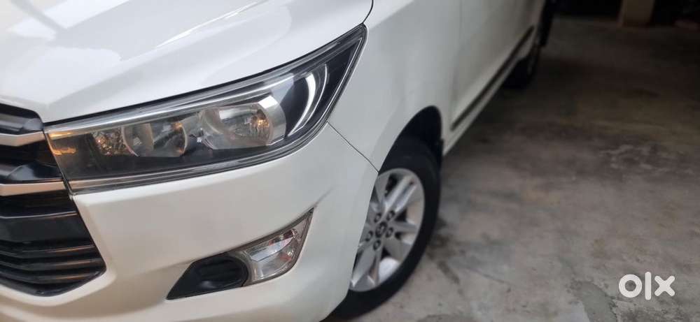 Toyota Innova Crysta 2017