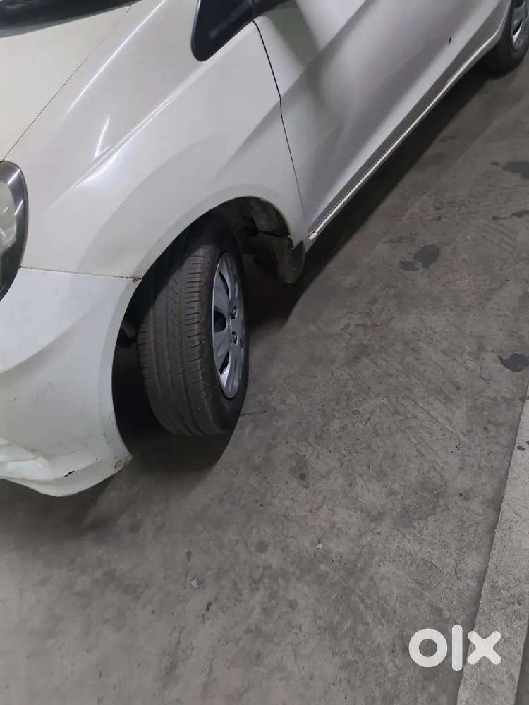 Honda Amaze 2015 Petrol Well Maintained