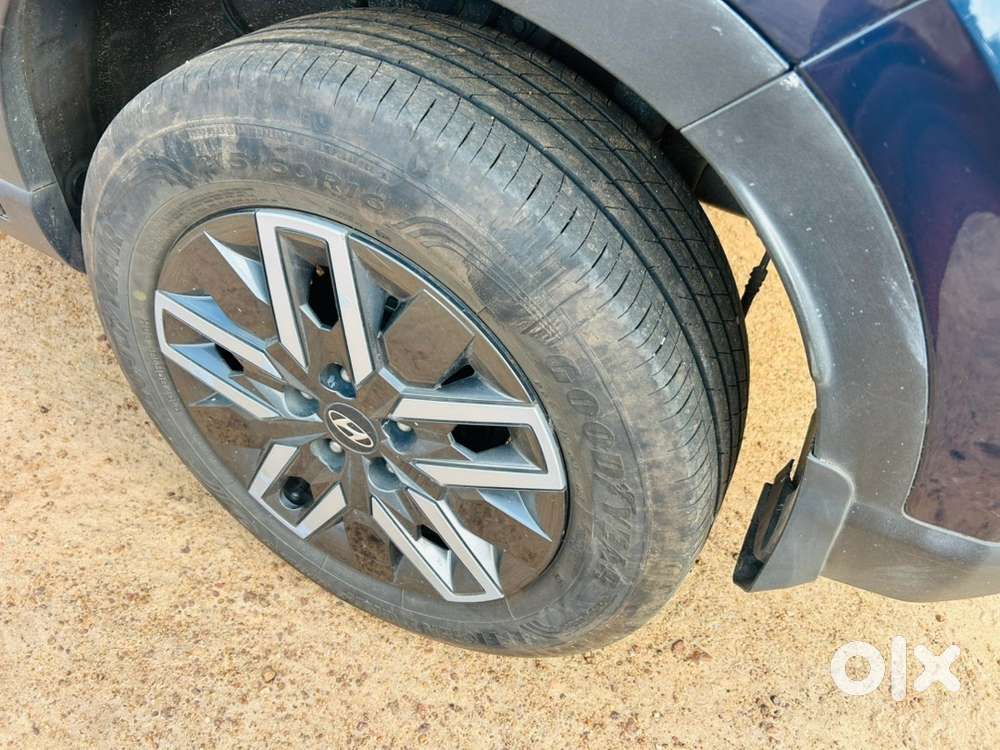 Hyundai Venue 2023 Diesel Manual