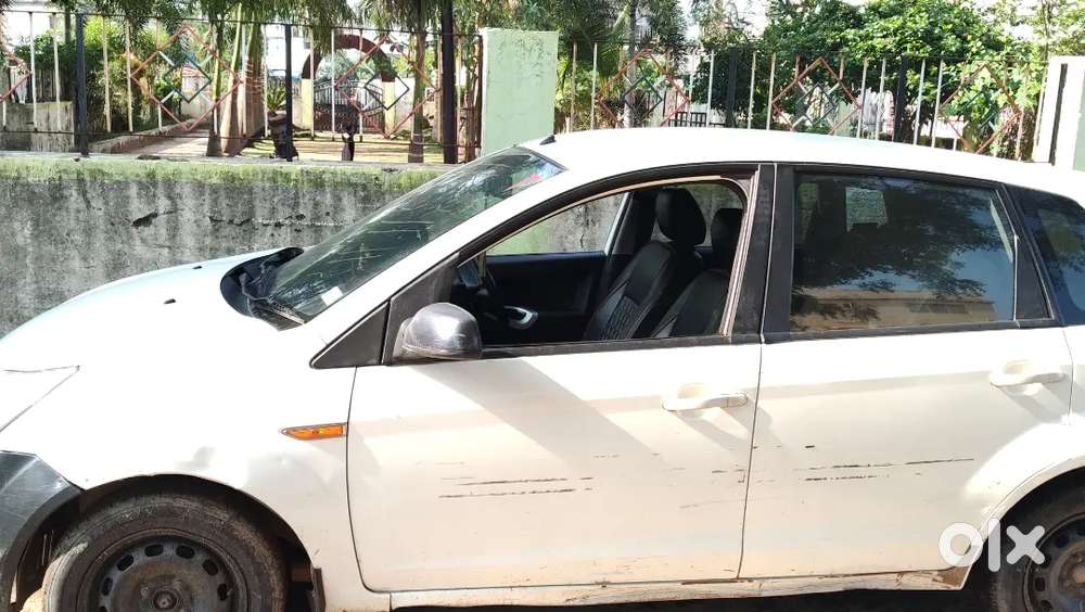 Ford Figo 1900 Petrol Good Condition