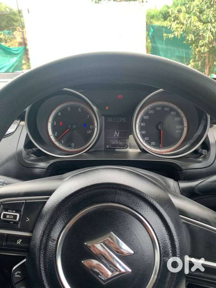 Maruti Suzuki Swift Amt Vxi, 2021, Petrol