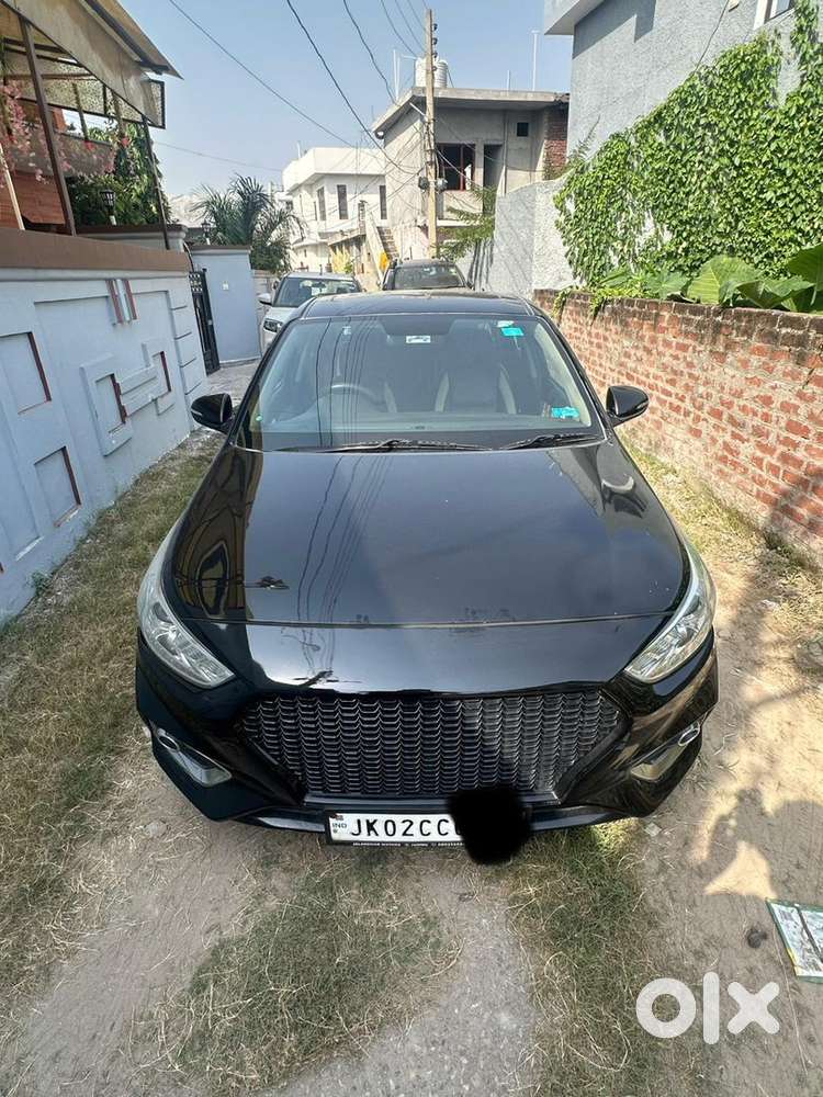 Hyundai Verna Full Top Optional For Sale